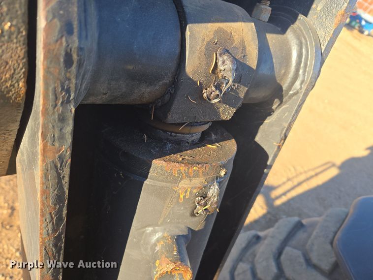 image for item ER5042 2008 Caterpillar TL1055 telehandler