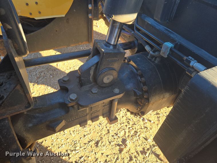 image for item ER5042 2008 Caterpillar TL1055 telehandler