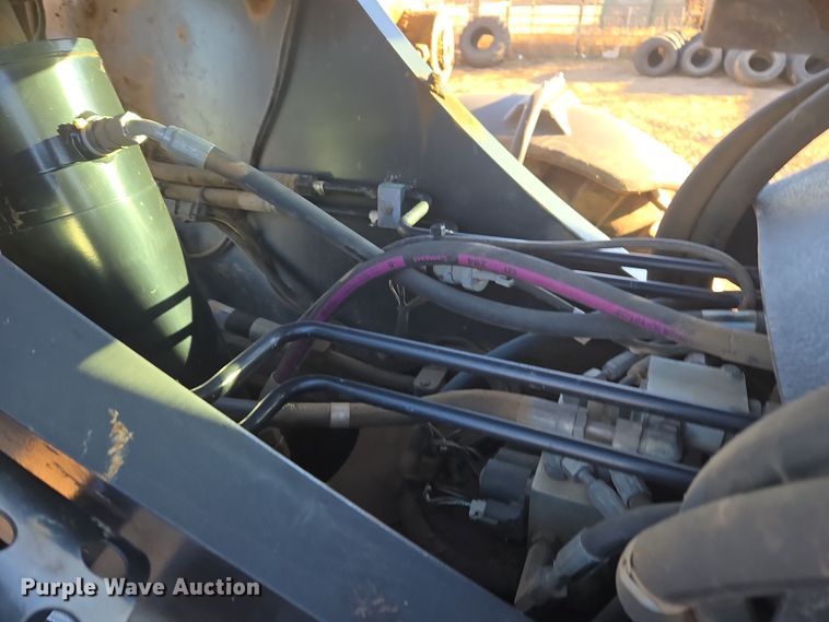 image for item ER5042 2008 Caterpillar TL1055 telehandler