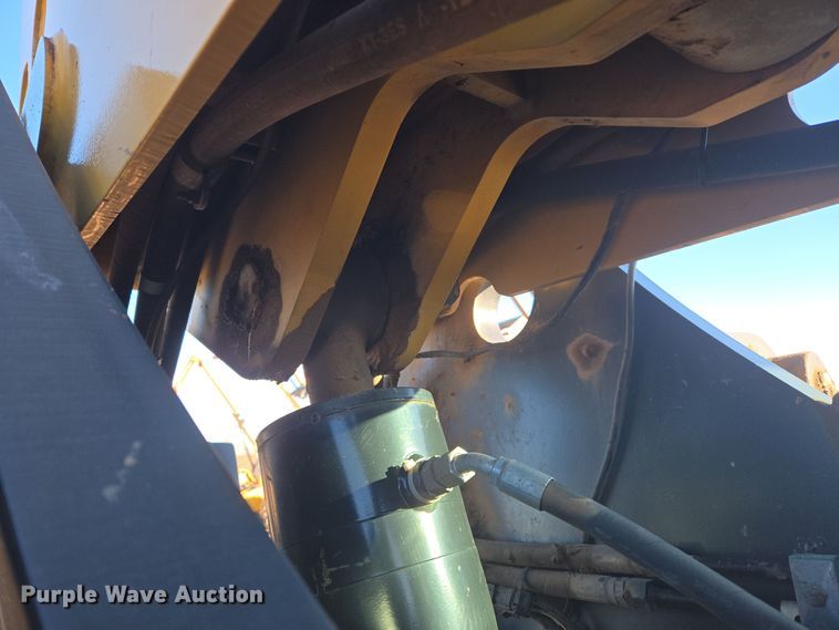 image for item ER5042 2008 Caterpillar TL1055 telehandler