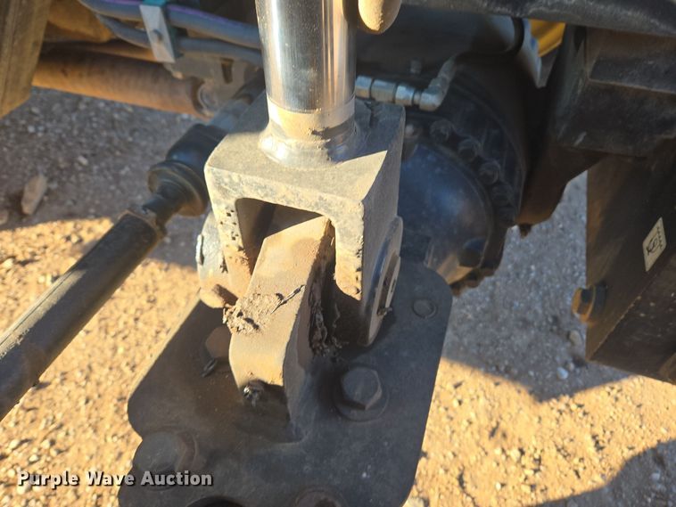 image for item ER5042 2008 Caterpillar TL1055 telehandler