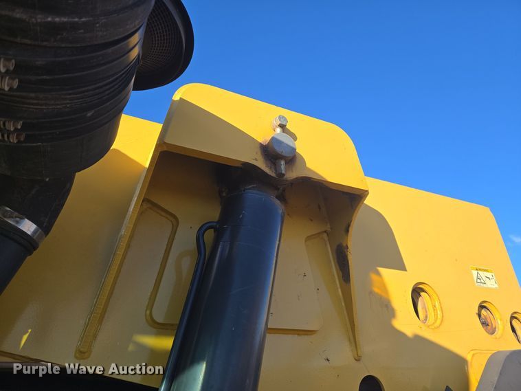 image for item ER5042 2008 Caterpillar TL1055 telehandler