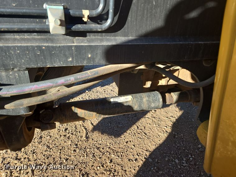 image for item ER5042 2008 Caterpillar TL1055 telehandler