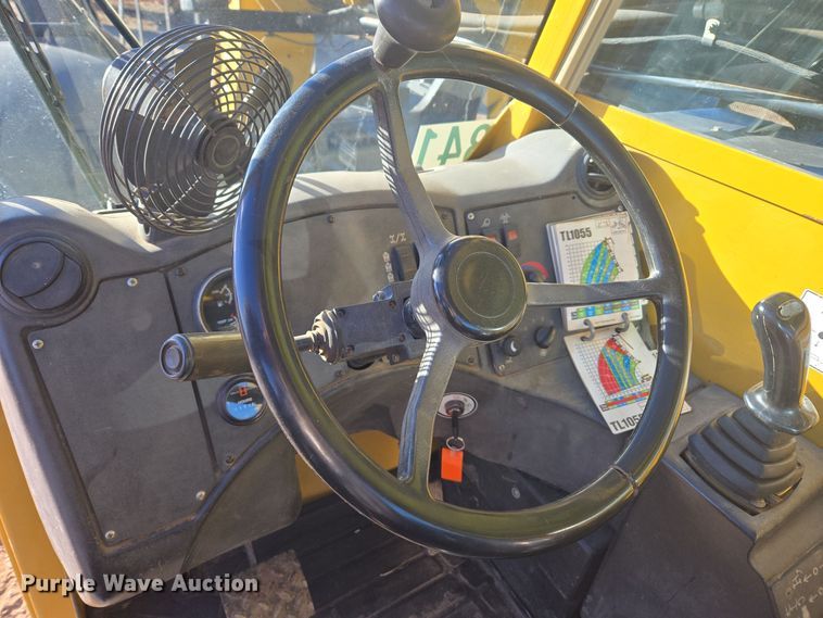 image for item ER5042 2008 Caterpillar TL1055 telehandler