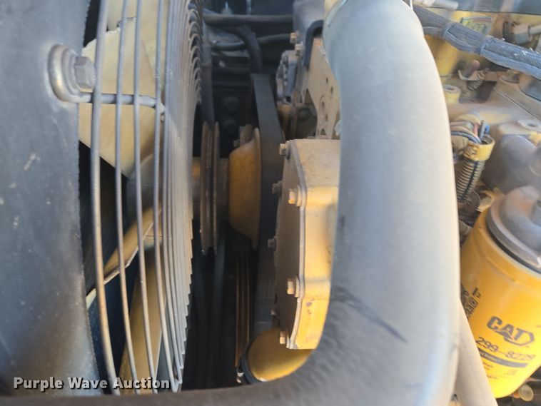 image for item ER5042 2008 Caterpillar TL1055 telehandler