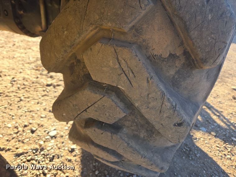 image for item ER5042 2008 Caterpillar TL1055 telehandler