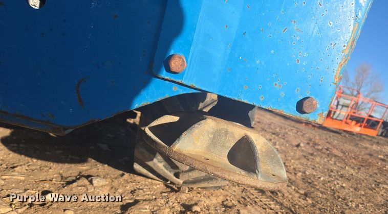 image for item ER5043 2007 Genie GS-2668 RT scissor lift