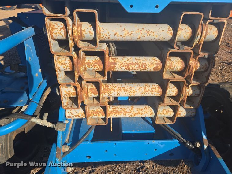 image for item ER5043 2007 Genie GS-2668 RT scissor lift