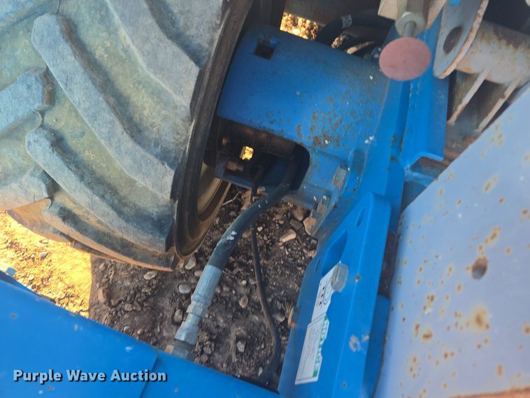 image for item ER5043 2007 Genie GS-2668 RT scissor lift