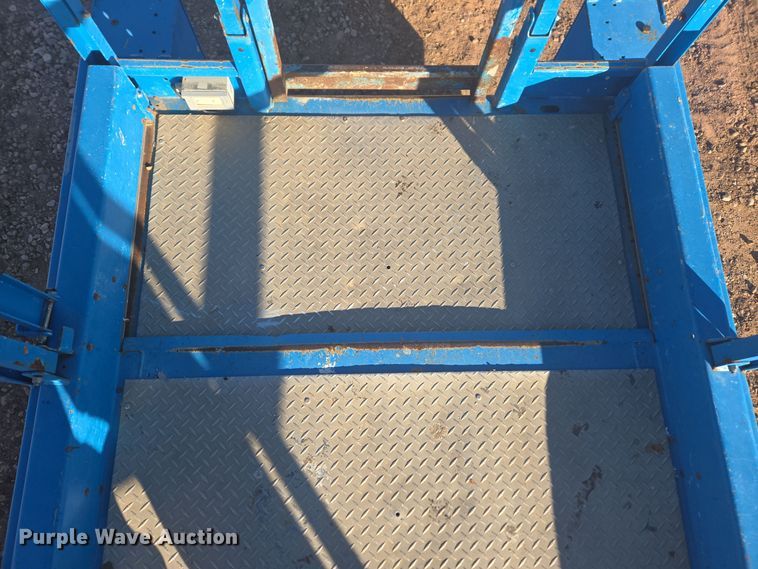 image for item ER5043 2007 Genie GS-2668 RT scissor lift