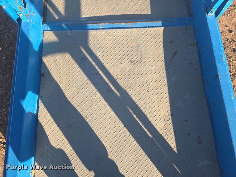 image for item ER5043 2007 Genie GS-2668 RT scissor lift