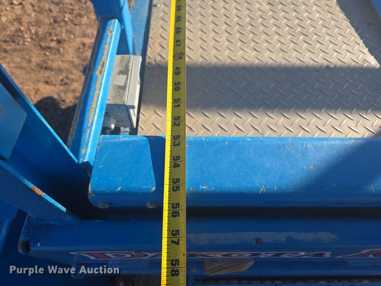 image for item ER5043 2007 Genie GS-2668 RT scissor lift