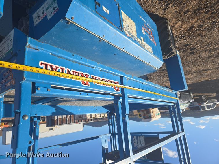 image for item ER5043 2007 Genie GS-2668 RT scissor lift