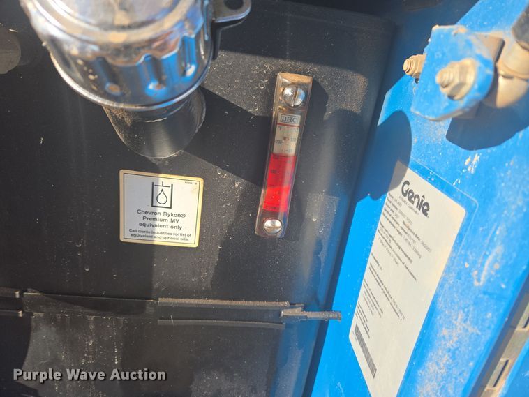 image for item ER5043 2007 Genie GS-2668 RT scissor lift