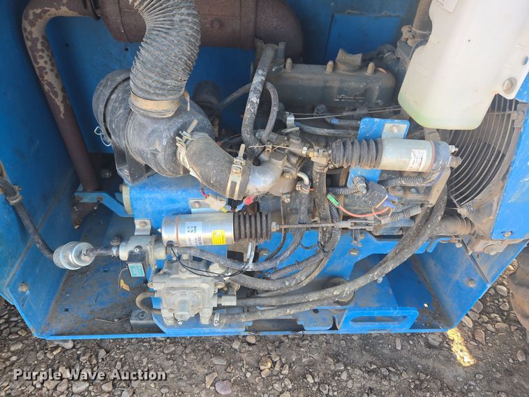 image for item ER5043 2007 Genie GS-2668 RT scissor lift