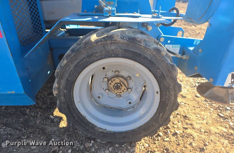 image for item ER5043 2007 Genie GS-2668 RT scissor lift