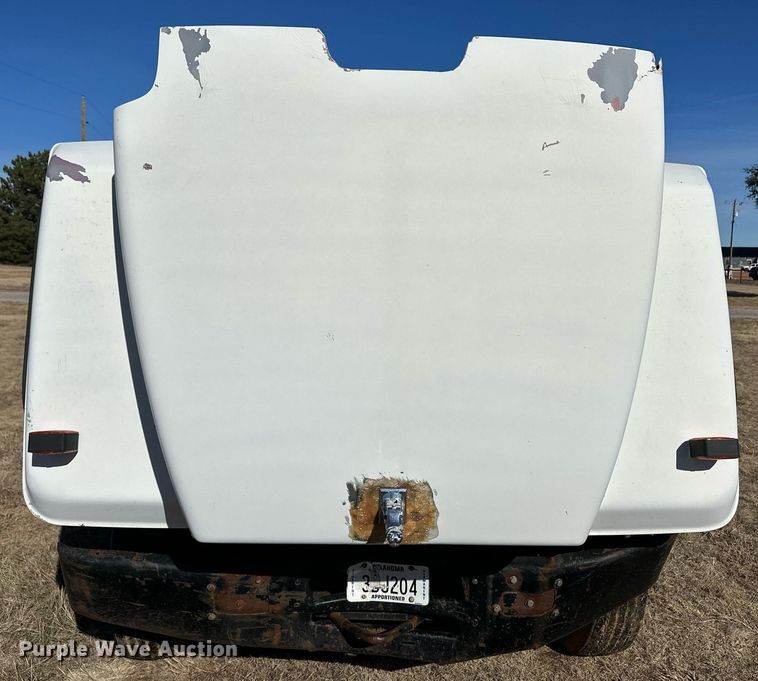 image for item ER8348 1992 Mack RD688S water truck