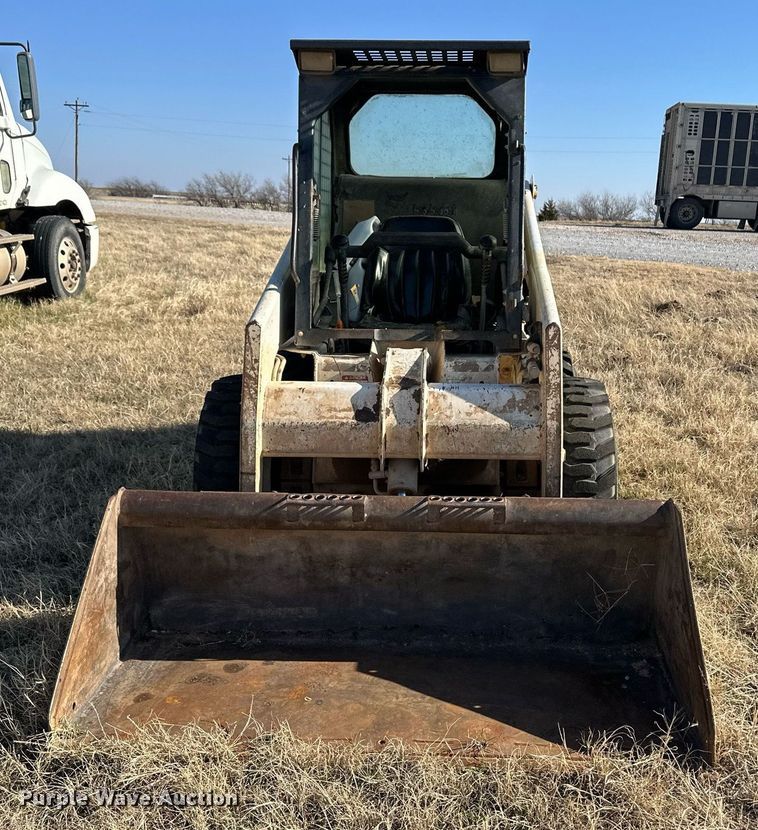 image for item ER8396 1998 Bobcat 753 skid steer loader