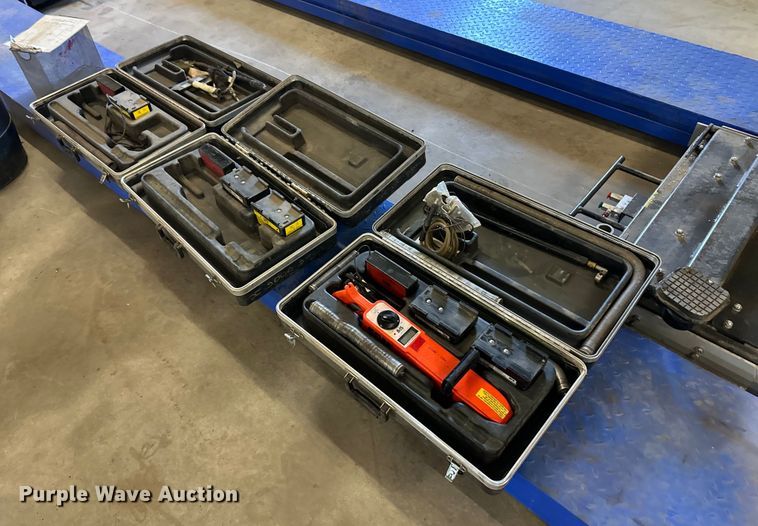 image for item ER8453 SPY Pipeline Inspection holiday detector