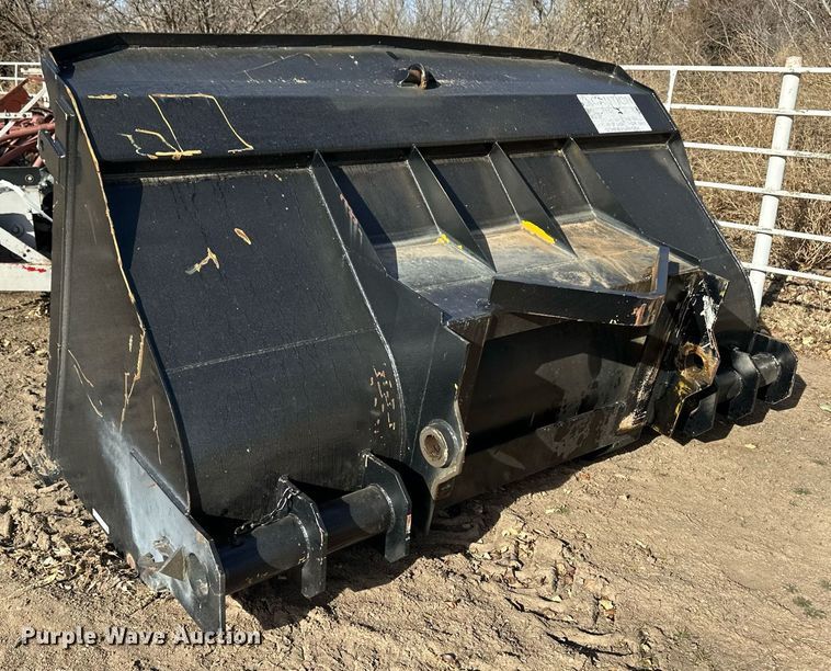 image for item ER8542 Wheel loader bucket