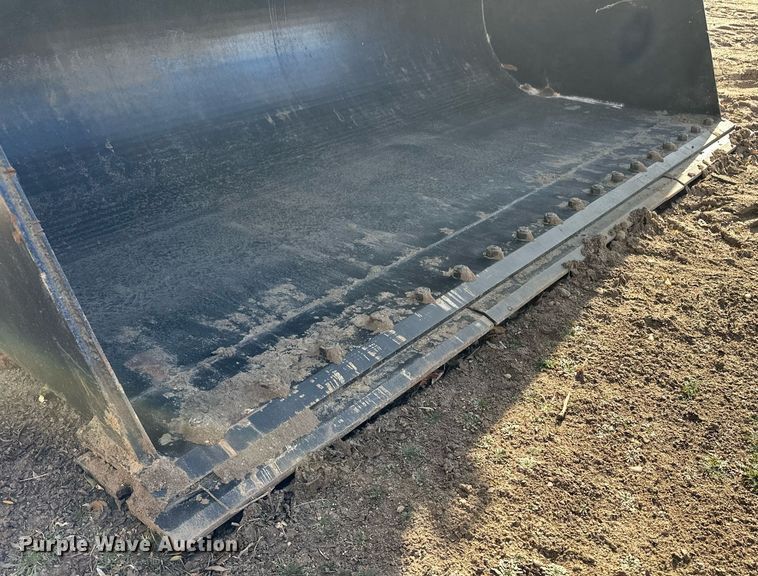 image for item ER8542 Wheel loader bucket