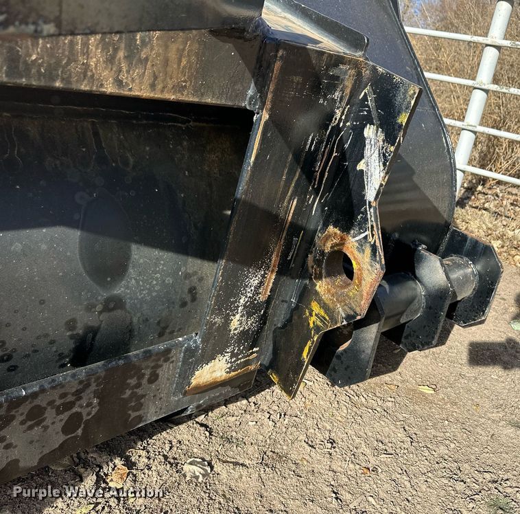 image for item ER8542 Wheel loader bucket