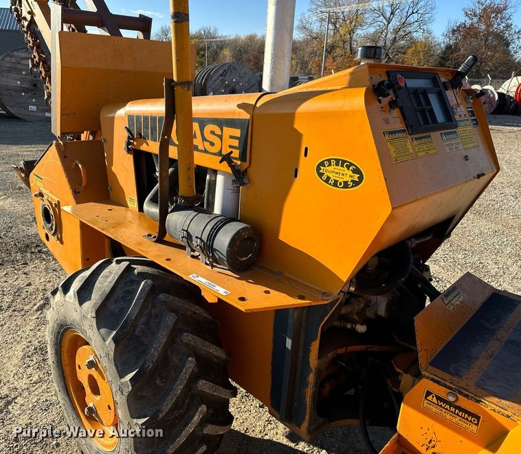image for item LH9286 1981 Case DH4 trencher with trailer