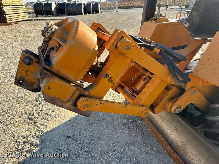 image for item LH9286 1981 Case DH4 trencher with trailer