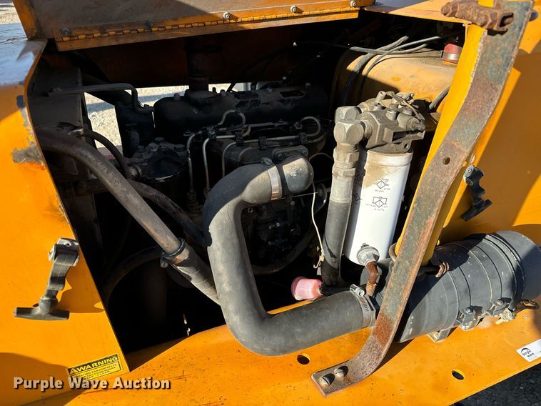 image for item LH9286 1981 Case DH4 trencher with trailer