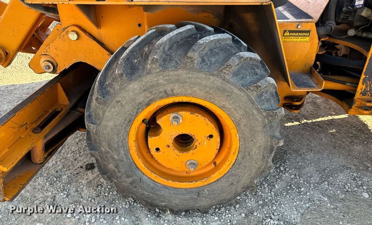 image for item LH9286 1981 Case DH4 trencher with trailer