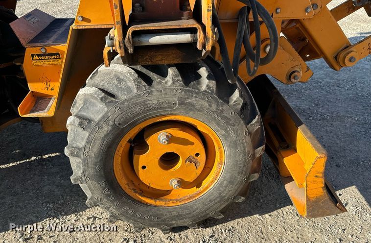 image for item LH9286 1981 Case DH4 trencher with trailer