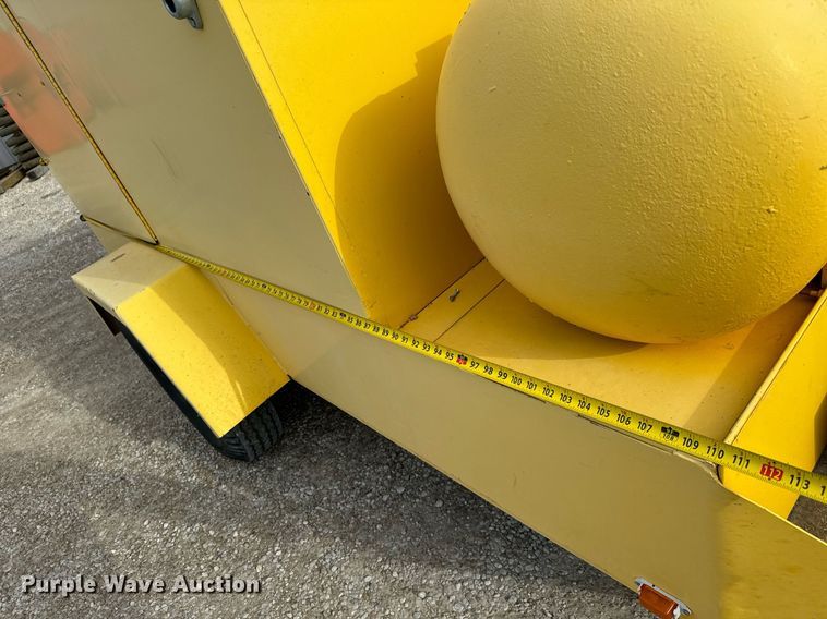 image for item LH9287 Carpenter's ventilating heater trailer 