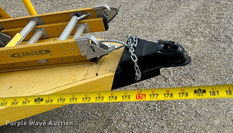 image for item LH9287 Carpenter's ventilating heater trailer 