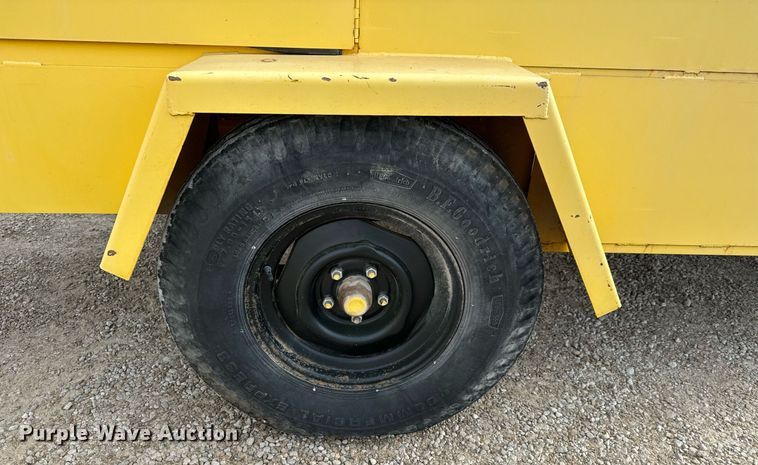 image for item LH9287 Carpenter's ventilating heater trailer 