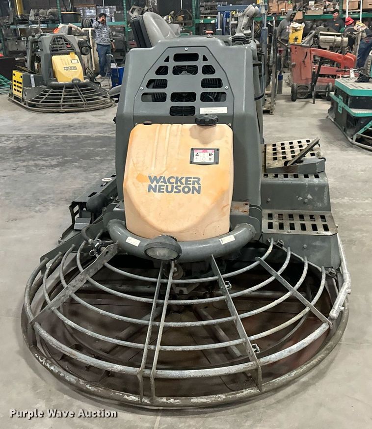 image for item LH9302 2014 Wacker Neuson  CRT60-66K power trowel 