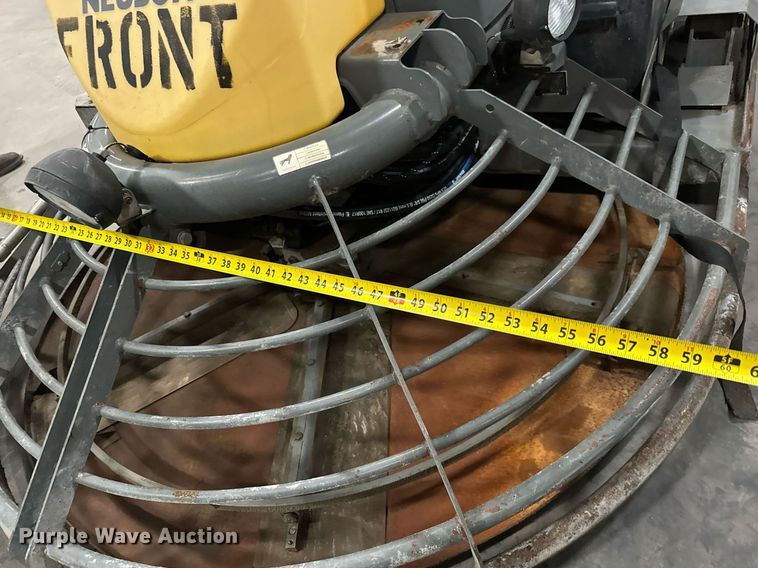 image for item LH9302 2014 Wacker Neuson  CRT60-66K power trowel 