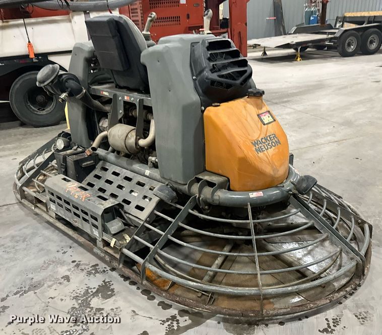 image for item LH9303 2015 Wacker Neuson CRT60-74L Power trowel 