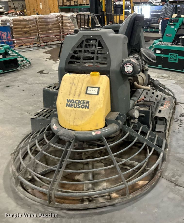 image for item LH9303 2015 Wacker Neuson CRT60-74L Power trowel 