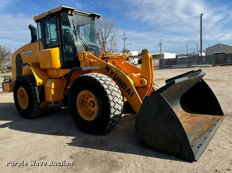 image for item LH9304 Hyundai  HL940 wheel loader