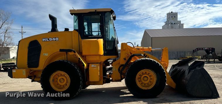 image for item LH9304 Hyundai  HL940 wheel loader