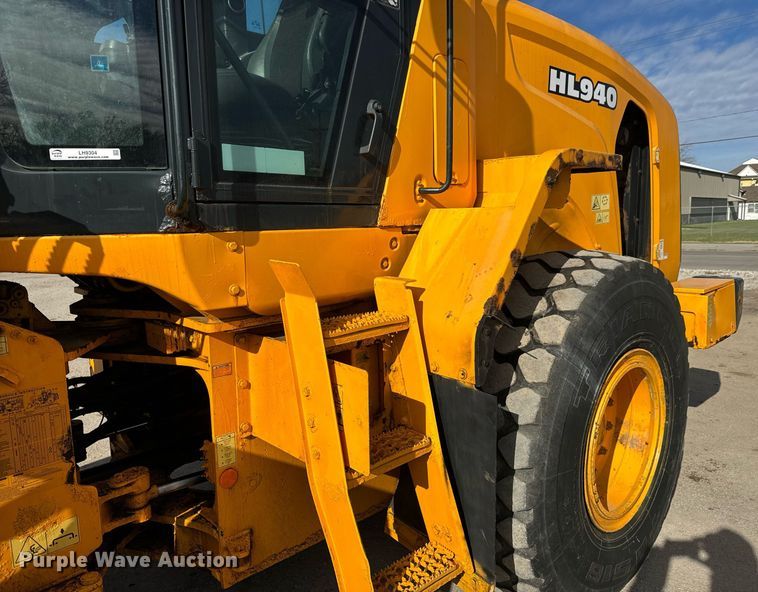 image for item LH9304 Hyundai  HL940 wheel loader