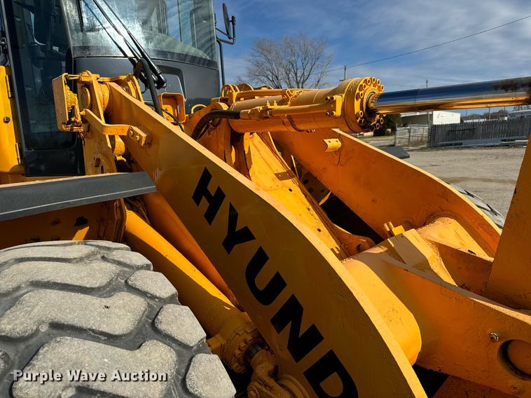 image for item LH9304 Hyundai  HL940 wheel loader
