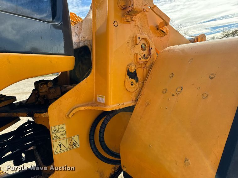 image for item LH9304 Hyundai  HL940 wheel loader