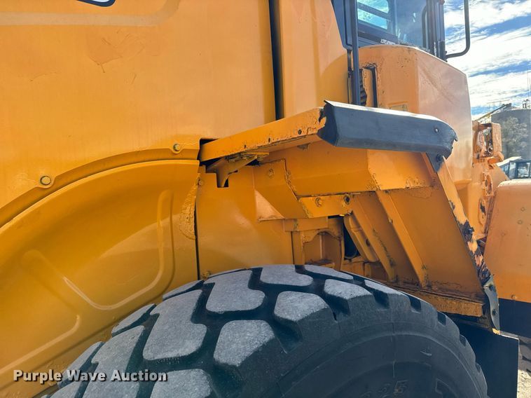image for item LH9304 Hyundai  HL940 wheel loader