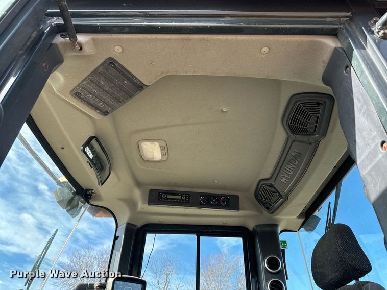 image for item LH9304 Hyundai  HL940 wheel loader