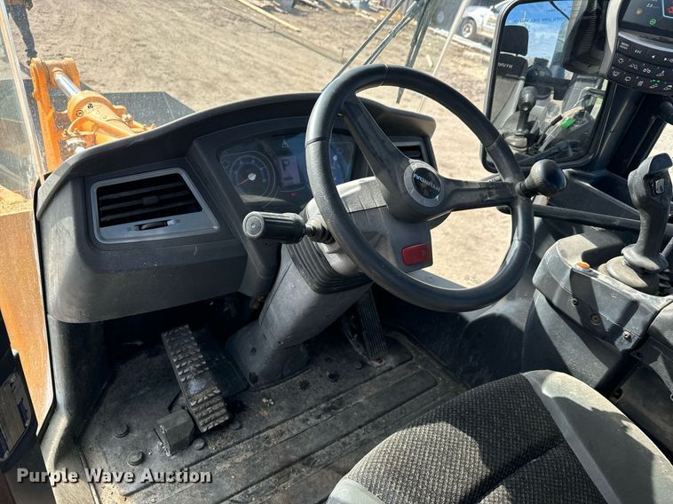 image for item LH9304 Hyundai  HL940 wheel loader