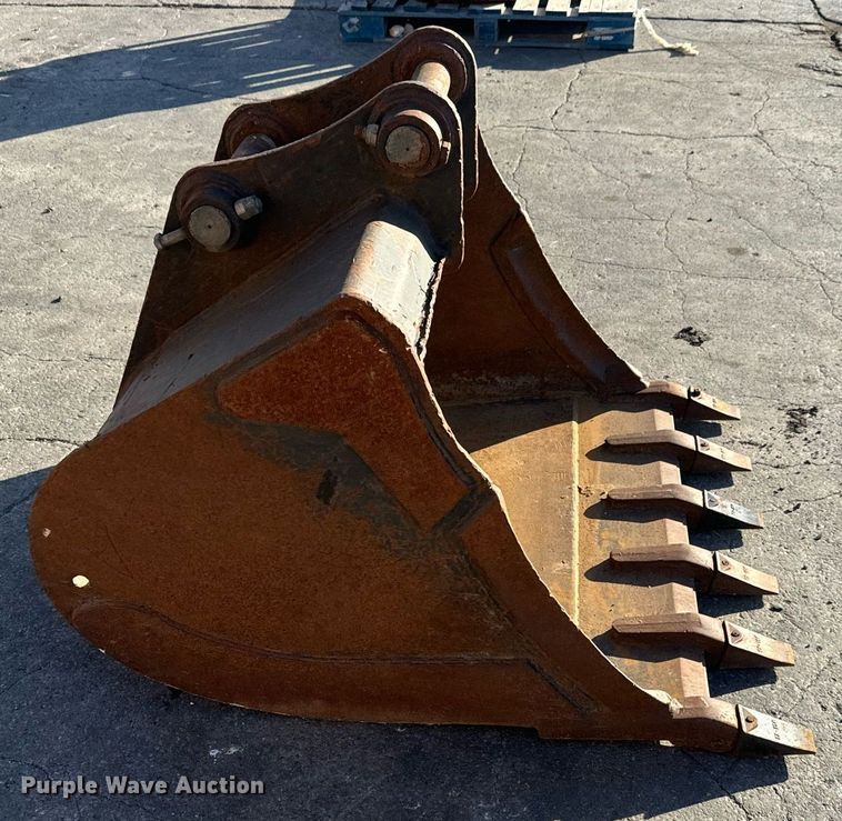 image for item LH9314 Bobcat MX6T mini excavator bucket