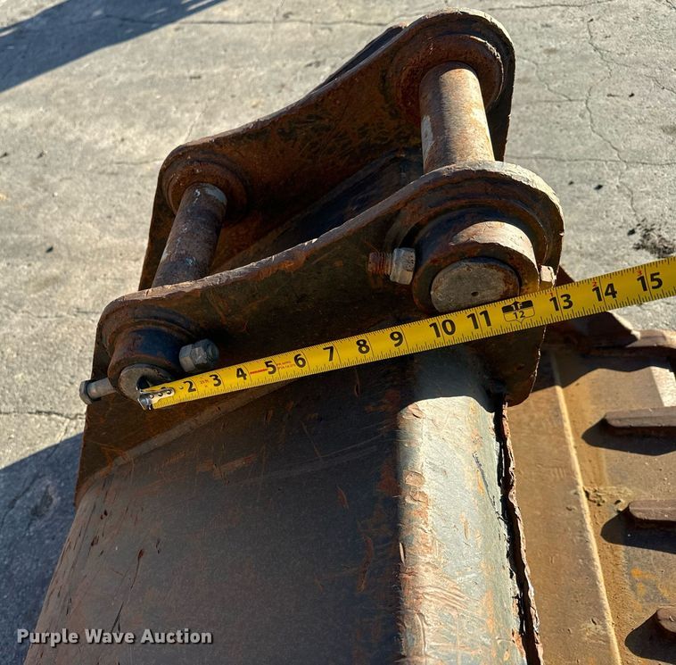 image for item LH9314 Bobcat MX6T mini excavator bucket