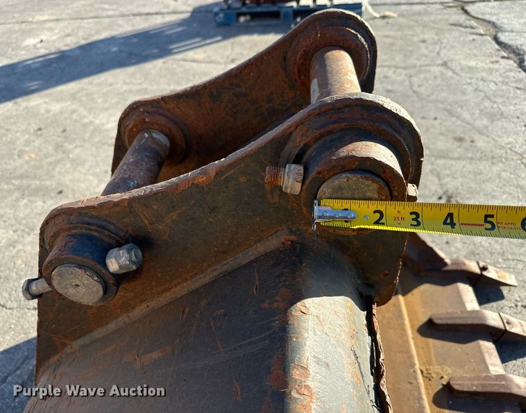 image for item LH9314 Bobcat MX6T mini excavator bucket