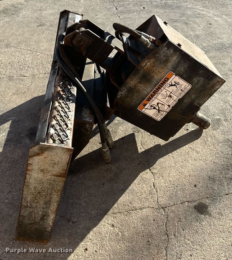 image for item LH9317 Lowe 1650E skid steer auger